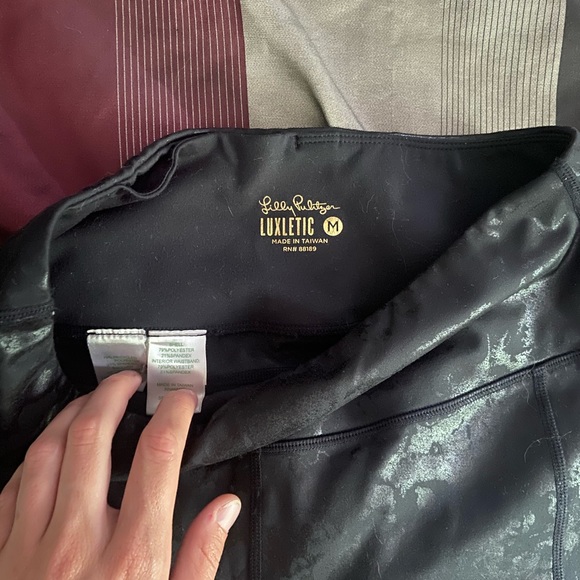 Lilly Pulitzer Luxetic Leggings 7/8 length - Picture 2 of 2